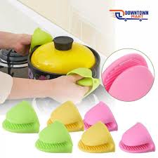Pair of Silicon pot holder Gloves Silicone Heat Resistant Gloves