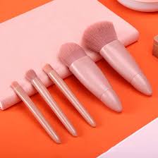 Portable Cosmetic Brush With Mirror